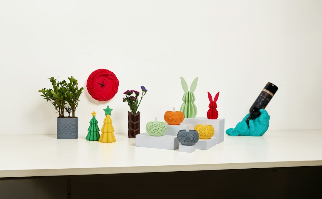 Colorful 3D printed products and decorative objects